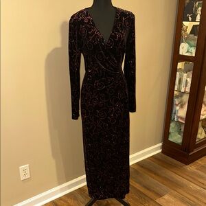 💚Vintage Black and Hot Pink Velvet Dress💚